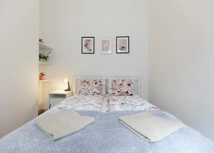 Emily\'S Lovely Place